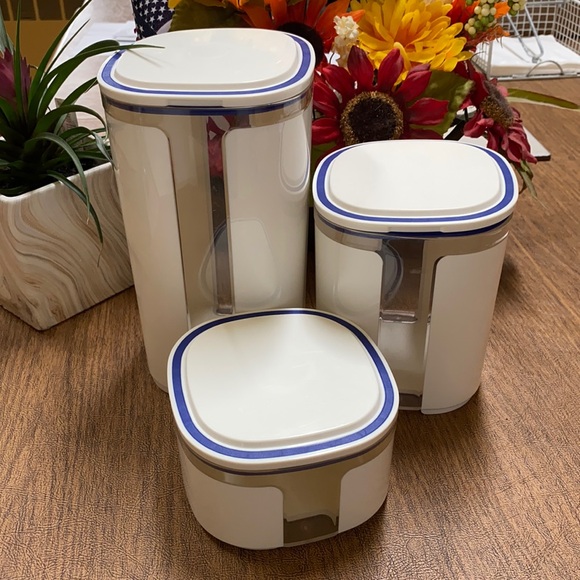 Tupperware Other - Tupperware set of 3 containers